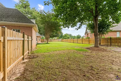 100 Briarmoor Drive, Warner Robins, GA 31088 - Photo 54