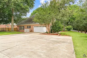 100 Briarmoor Dr, Warner Robins, GA 31088 - Photo 4