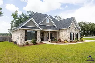 238 SE Flat Shoal Dr, Bonaire, GA 31005 - Photo 2