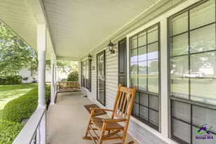 107 S Springs Dr, Bonaire, GA 31005 - Photo 2