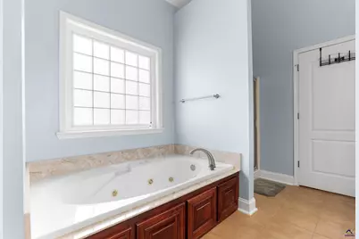 221 Hathersage Drive, Kathleen, GA 31047 - Photo 34