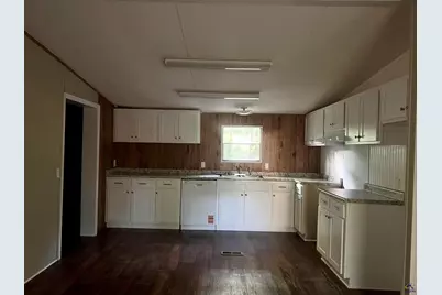 282 Sycamore Drive, Eastman, GA 31023 - Photo 18