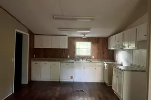 282 Sycamore Dr, Eastman, GA 31023 - Photo 18