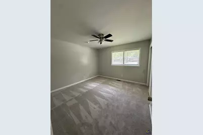 1021 Greenwood Dr, Perry, GA 31069 - Photo 8