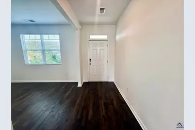 216 Barnyard Way, Perry, GA 31069 - Photo 2