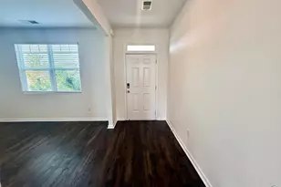 216 Barnyard Wy, Perry, GA 31069 - Photo 2