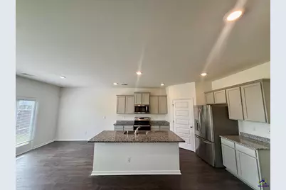 216 Barnyard Way, Perry, GA 31069 - Photo 6