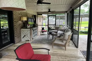 214 Country Club Cir, Cochran, GA 31014 - Photo 32