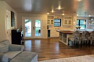 214 Country Club Cir, Cochran, GA 31014 - Photo 10