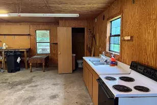 214 Country Club Cir, Cochran, GA 31014 - Photo 40
