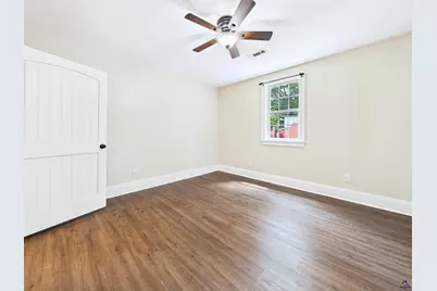 856 Elm Street, Macon, GA 31201 - Photo 36