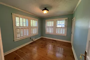 128 Rose St, Cochran, GA 31014 - Photo 18