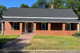 128 Rose St, Cochran, GA 31014 - Photo 2