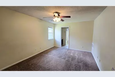110  Kensington Circle, Warner Robins, GA 31093 - Photo 8