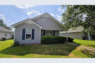 110  Kensington Circle, Warner Robins, GA 31093 - Photo 2