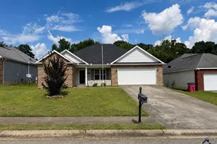 217 Wray St, Warner Robins, GA 31093 - Photo 2