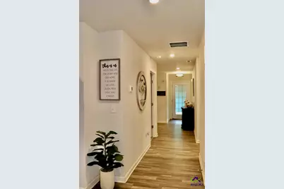 192 Chapman Road, Macon, GA 31211 - Photo 2