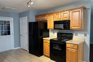 113 Marcelline Ct, Warner Robins, GA 31088 - Photo 8