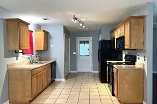 113 Marcelline Ct, Warner Robins, GA 31088 - Photo 6