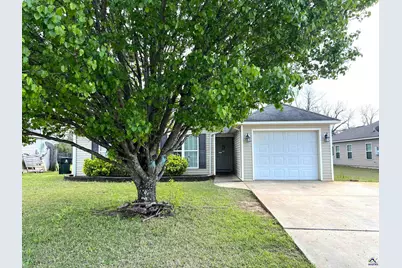 113 Marcelline Court, Warner Robins, GA 31088 - Photo 1