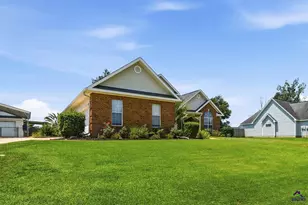 128 Spring Chase Cir, Kathleen, GA 31047 - Photo 40