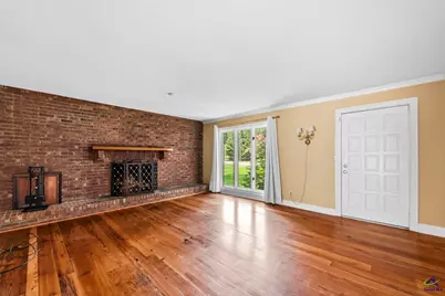 90 S Collins Street, Reynolds, GA 31076 - Photo 8