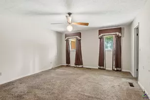 90 S Collins St, Reynolds, GA 31076 - Photo 28