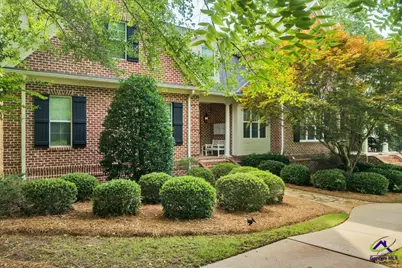 223 Walton Chase, Perry, GA 31069 - Photo 6