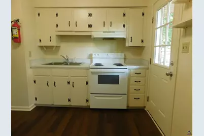 1107 Second Street #8, Perry, GA 31069 - Photo 6