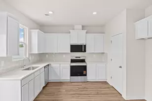 234 A Lavendar Ln, Perry, GA 31069 - Photo 6