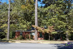 712 Green, Warner Robins, GA 31093 - Photo 1