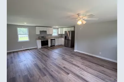 516 Ochlahatchee Drive, Perry, GA 31069 - Photo 2