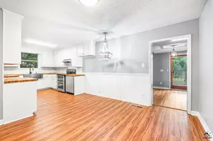 106 Howard St, Byron, GA 31008 - Photo 12