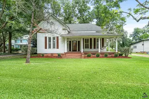 106 Howard St, Byron, GA 31008 - Photo 1