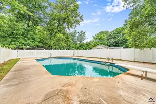106 Howard St, Byron, GA 31008 - Photo 44