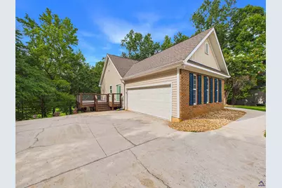 331 Wimbledon Court, Macon, GA 31211 - Photo 4