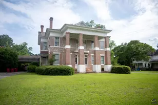 35 Kibbee St, Hawkinsville, GA 31036 - Photo 2