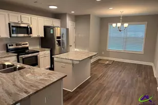 135 Sadie Hts Blvd, Perry, GA 31069 - Photo 6
