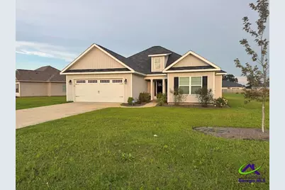 135 Sadie Heights Boulevard, Perry, GA 31069 - Photo 1