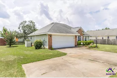 1036 Feagin Mill Rd, Warner Robins, GA 31088 - Photo 2