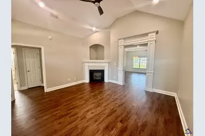 634 Post Oak Way, Warner Robins, GA 31088 - Photo 2