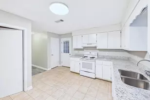 108 Red Oak Ct, Byron, GA 31008 - Photo 16