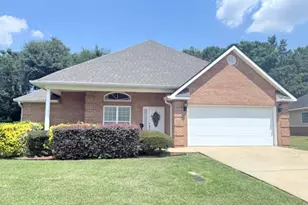 719 Wilmington Dr, Warner Robins, GA 31088 - Photo 1