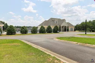 161 Turning Leaf Ln, Perry, GA 31069 - Photo 28