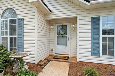 141 Spring Chase Circle, Kathleen, GA 31047 - Photo 4