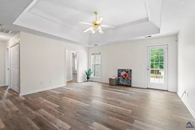 141 Spring Chase Circle, Kathleen, GA 31047 - Photo 8