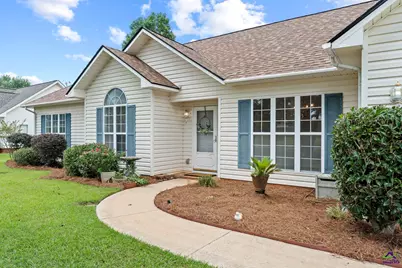 141 Spring Chase Circle, Kathleen, GA 31047 - Photo 1