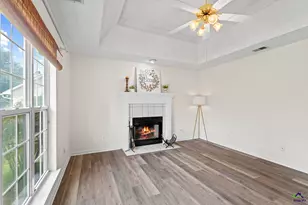 141 Spring Chase Cir, Kathleen, GA 31047 - Photo 16