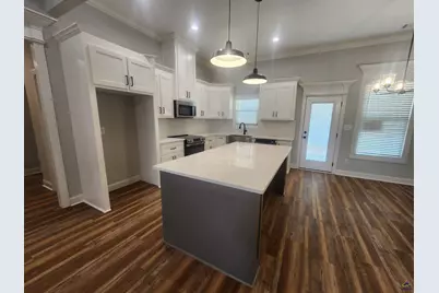 303 Firelight Dr, Byron, GA 31008 - Photo 4