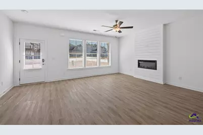127 Royal Tern Lane, Warner Robins, GA 31093 - Photo 6